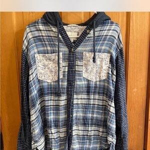 American Eagle Outfitters Blue Plaid Shirt with Floral Lining